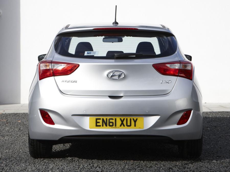  Hyundai i30 5-Door 2012 года  (UK) (фото 4 из 30)